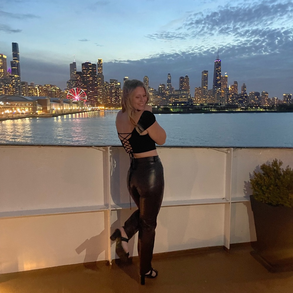 Meet your Posher, Shae